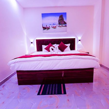 פאטנה Hotel Rj מראה חיצוני תמונה