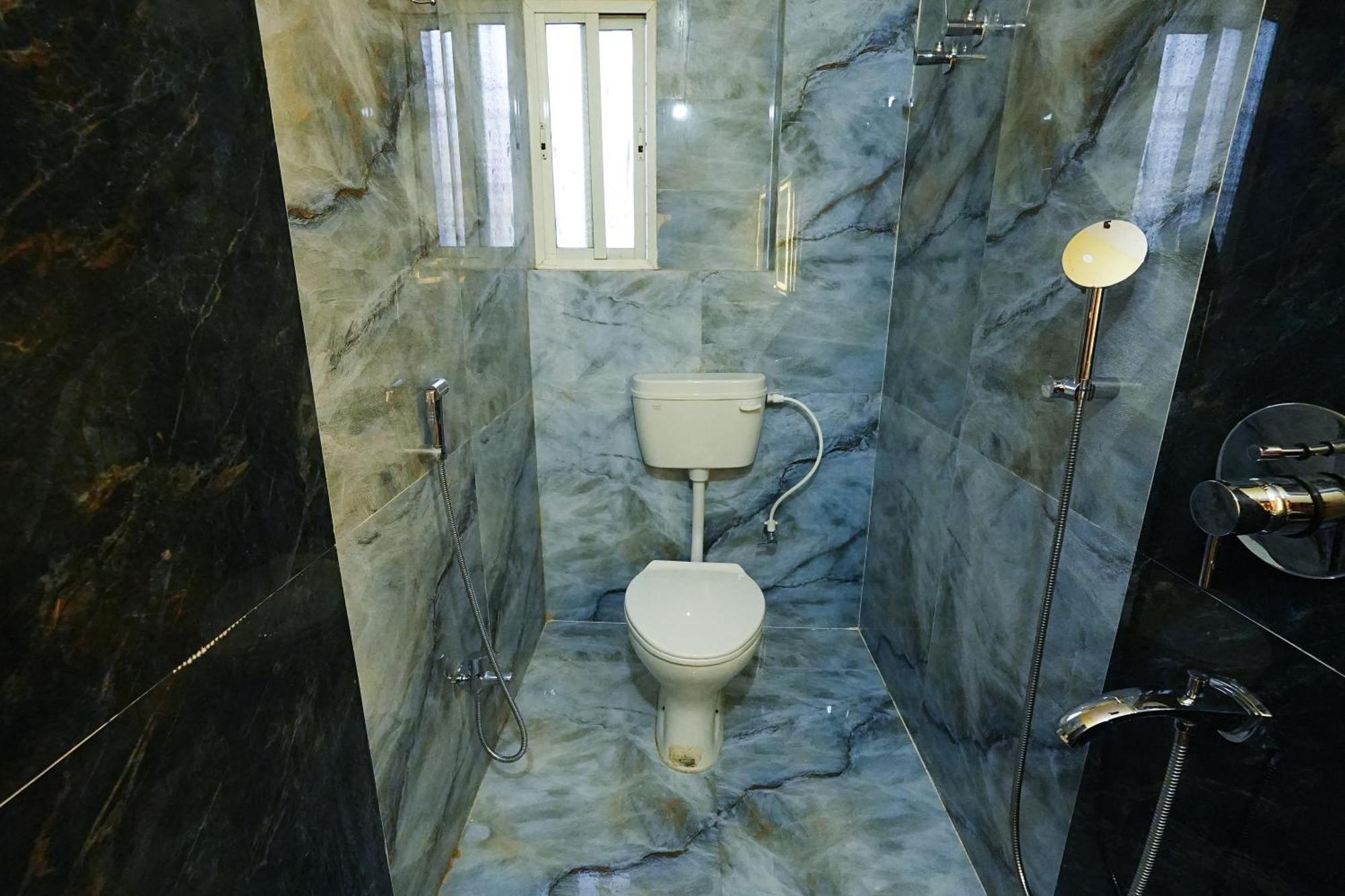 פאטנה Hotel Rj מראה חיצוני תמונה